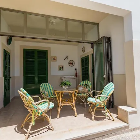 Fuer 5 Personen Ca 100 Qm In Alcdia, Mallorca Nordkueste Von Mallorca Apartament *